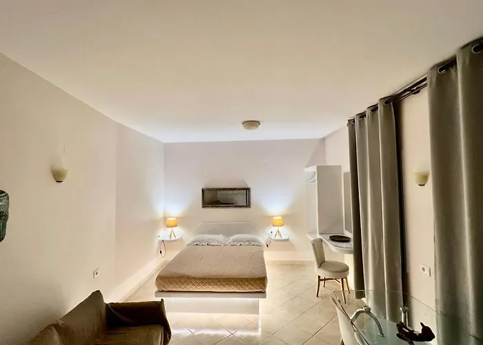 Artemisia Caldera Gasthuis 4*