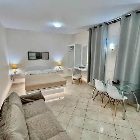 Artemisia Caldera Gasthuis 4*